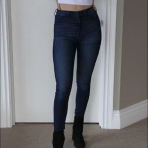 Dark wash skinny jeans
